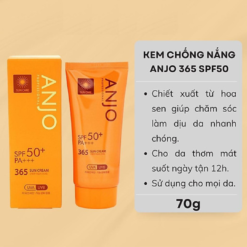 Kem Chống Nắng Clarins UV Plus [5P] Anti-Pollution Ecran Multi-Protection Hydratant Translucent Không Màu SPF 50/PA+++ đucojw ưa chuộng sử dụng