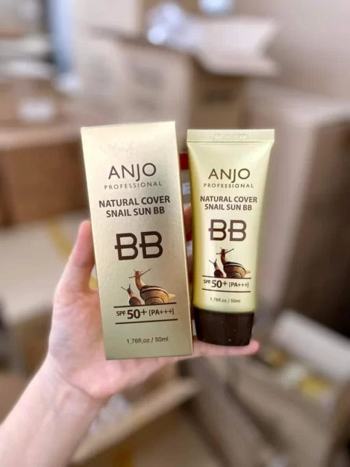 kem chống nắng trang điểm từ ốc sên anjo natural cover snail sun bb spf50+ pa+++ vỏ hộp đẹp, thiết kế ấn tượng