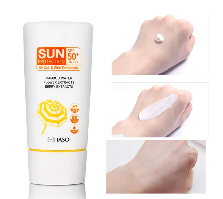Thoa đều Kem Chống Nắng Dr.IASO Sun Protection SPF50+ khi sử dụng Thoa đều Kem Chống Nắng Dr.IASO Sun Protection SPF50+ khi sử dụng